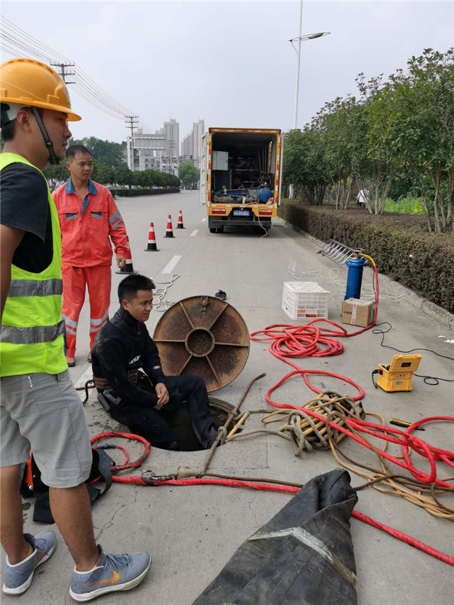 石屏翻衬法管道修复技术主要工序